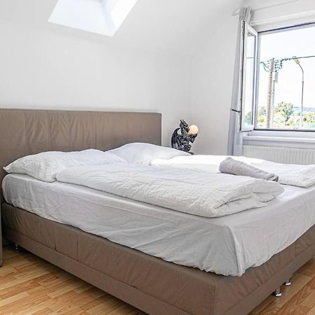 Cozy Room In Amazing House Vienna Exterior photo